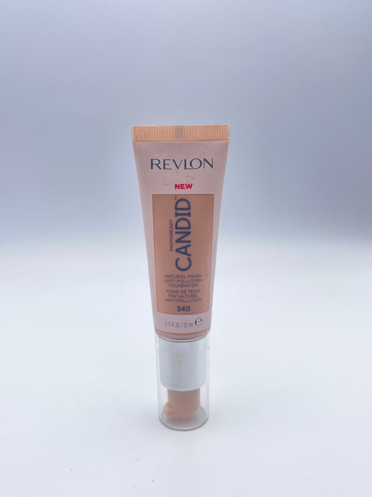 Revlon Natural Finish Anti Pollution Foundation - Shade 440