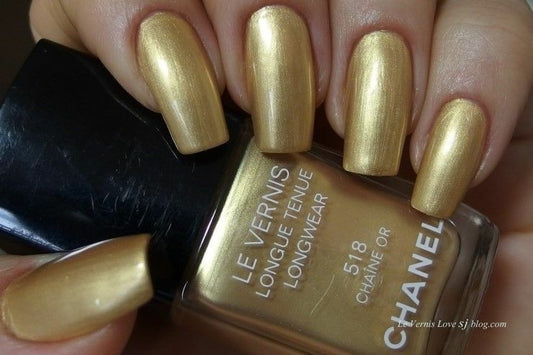 Chanel Le Verns Nail Polish - Chaine Or Shade 518 - Cosmetiques de beaute’